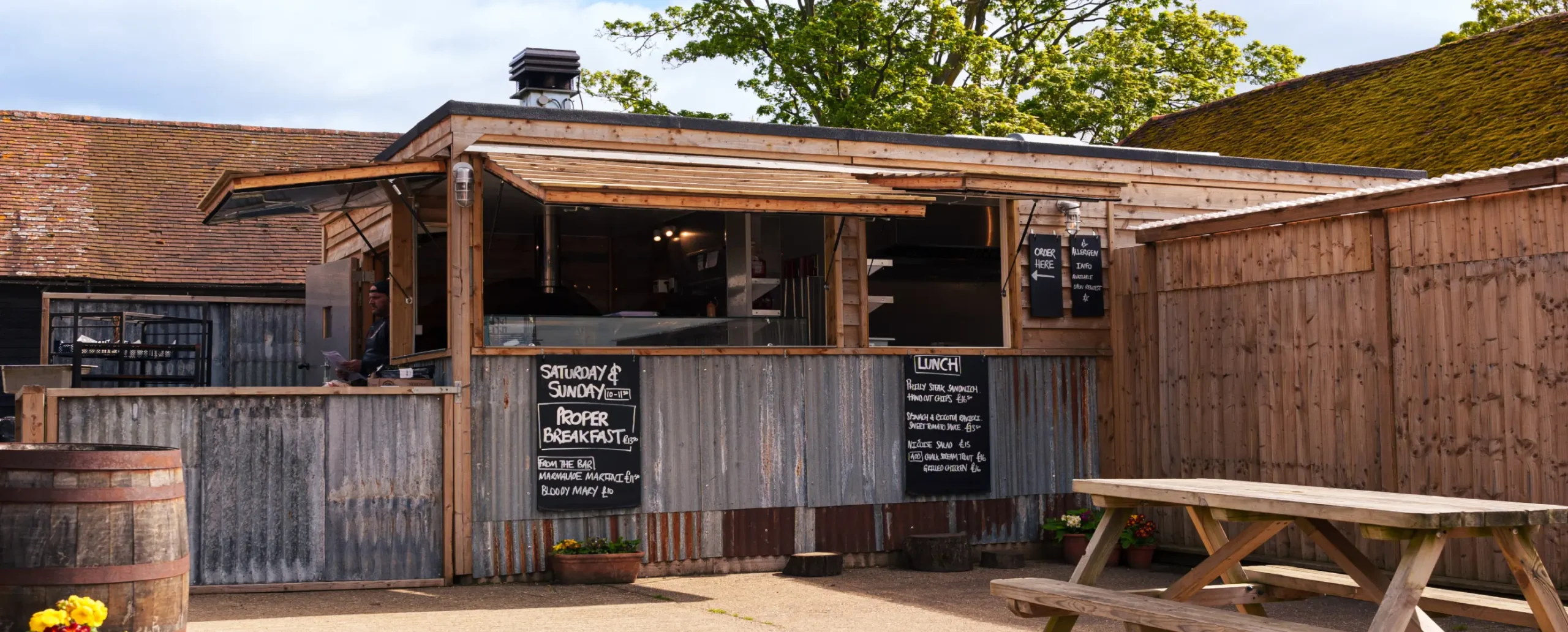 Proper Kitchen Panoramic image